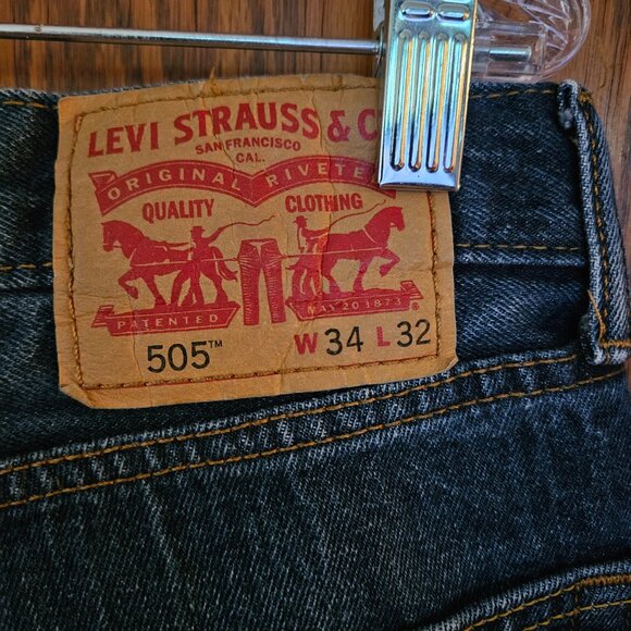 Levis 505 Sz w 34x 32 Stright Fit - Picture 9 of 9